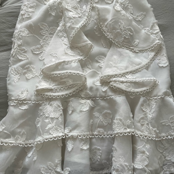 Keepsake Elegant White Ruffle Dress - Picture 2 of 6